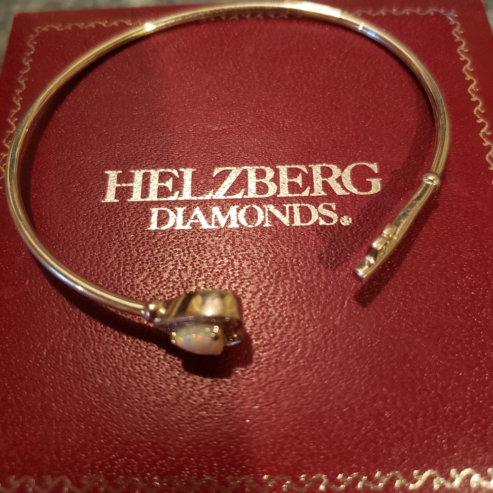 Helzberg Diamonds heartlock and key bracelet